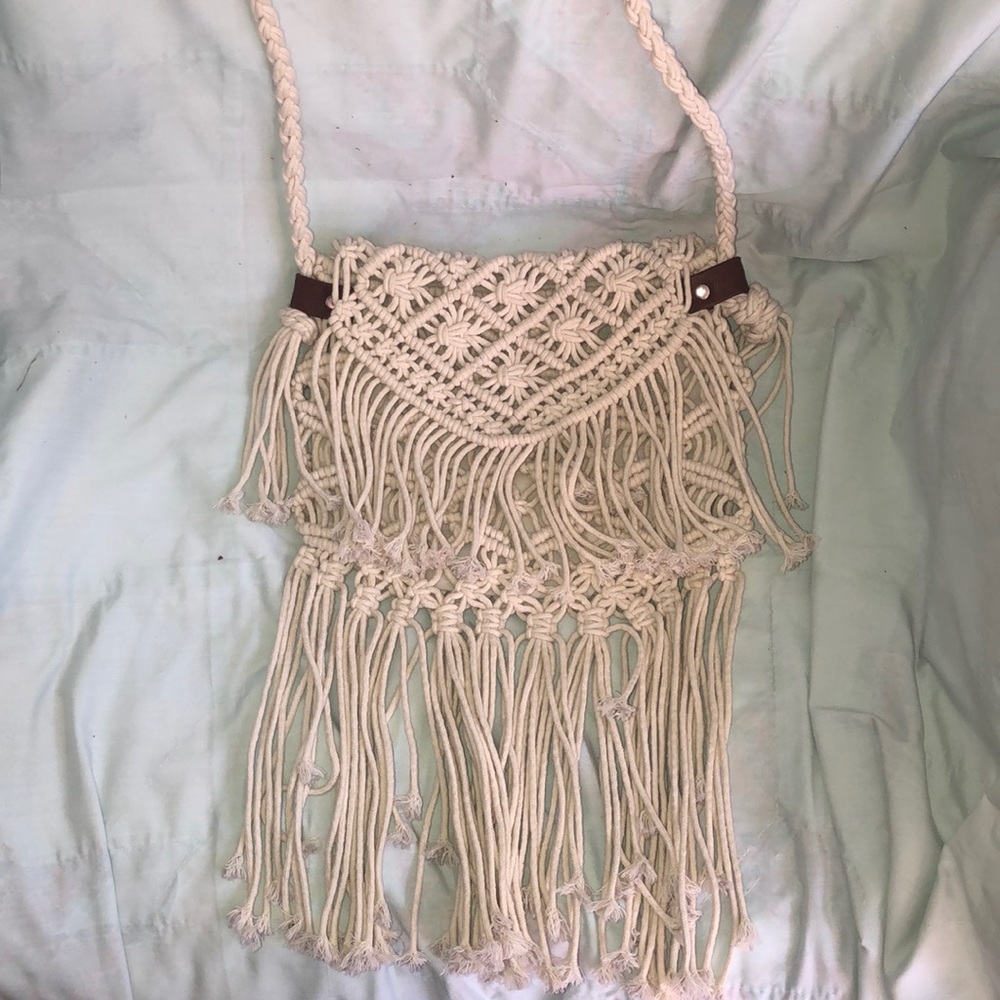 Very nice macramé cross body bag